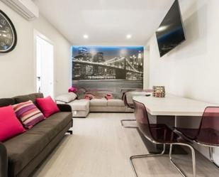 Living room of Apartment for sale in  Madrid Capital  with Air Conditioner