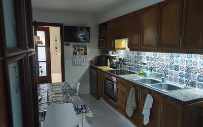 Kitchen of Flat for sale in Llagostera  with Air Conditioner