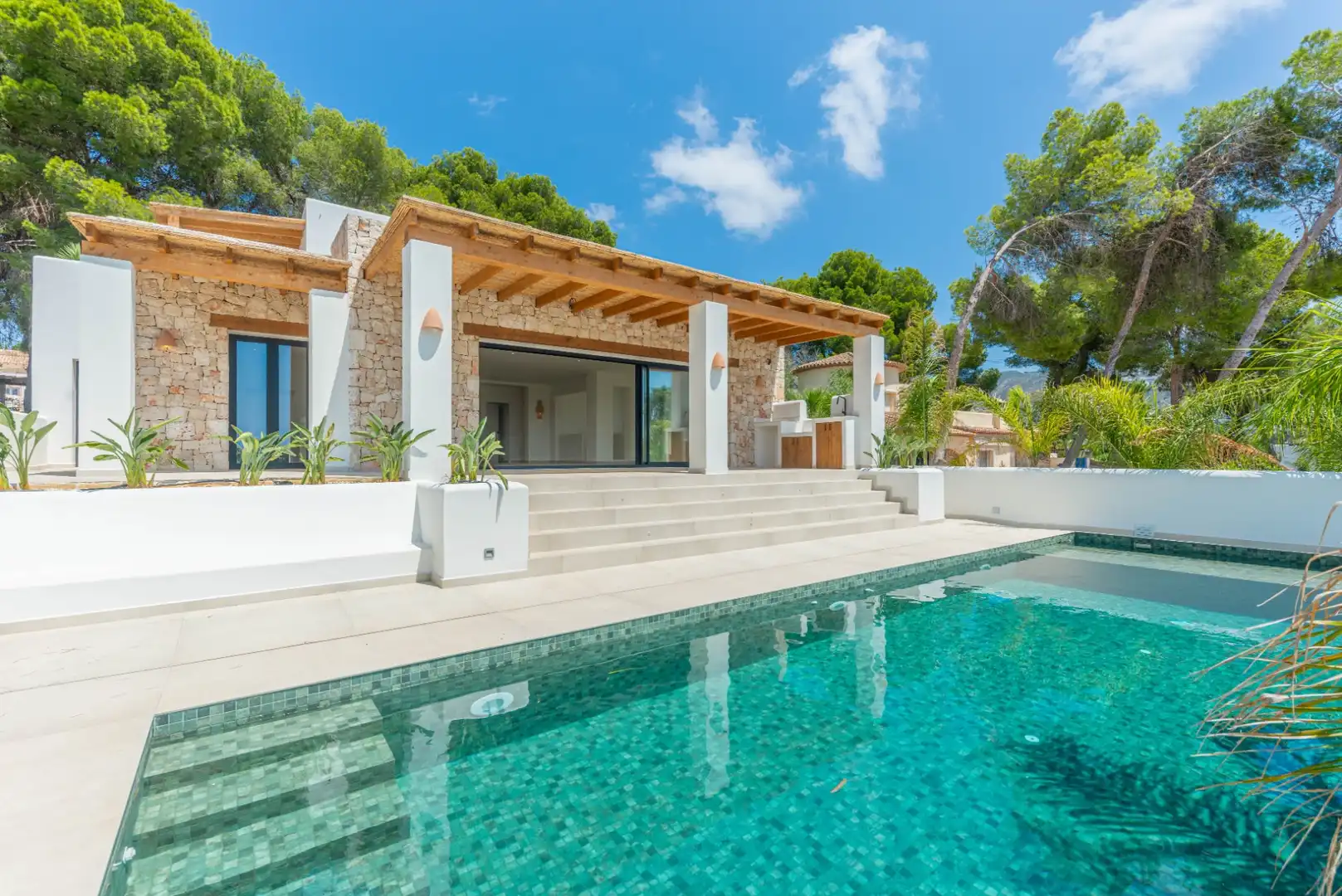 Swimming pool of Houses for sale in Moraira