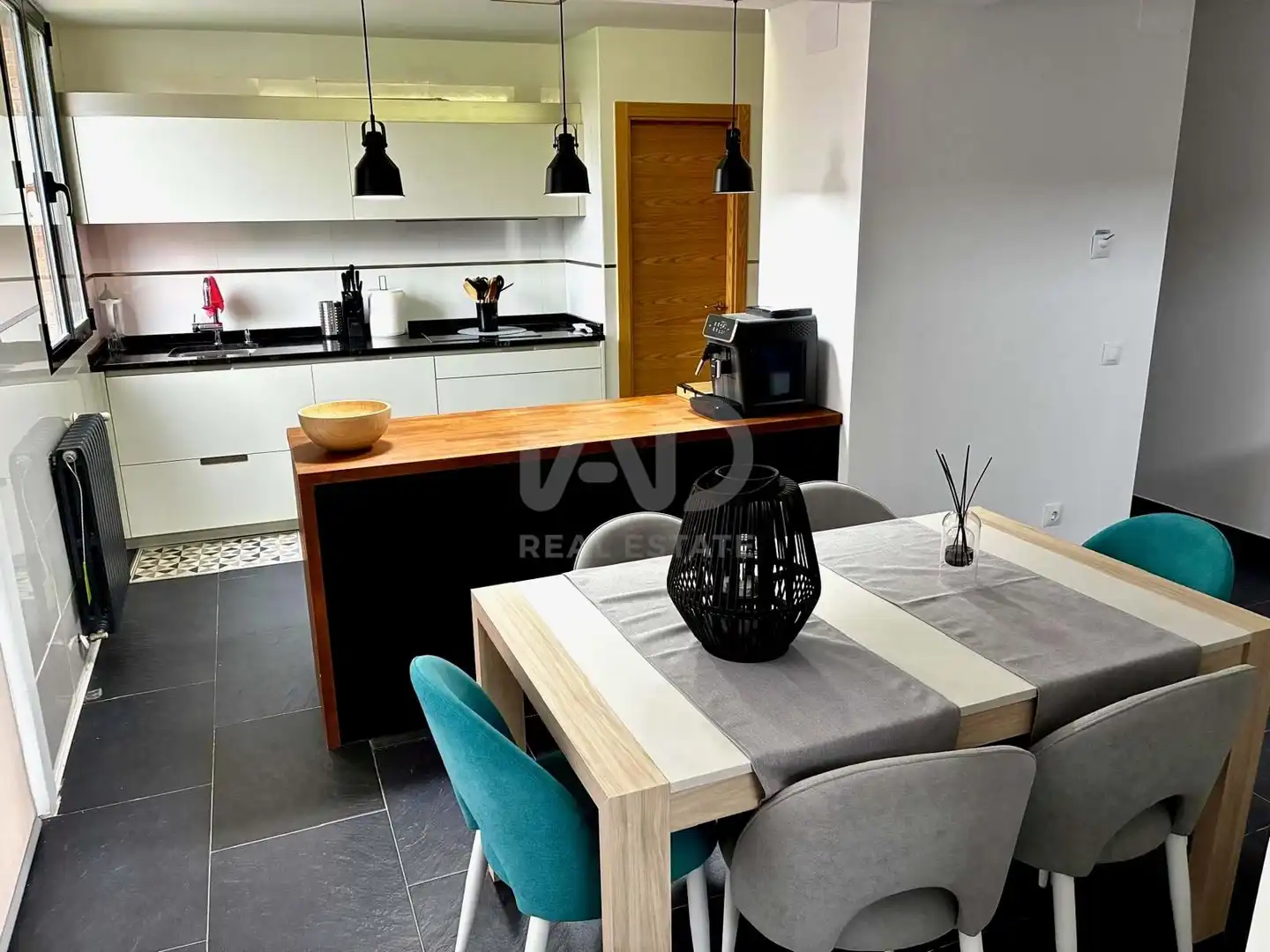 Cocina de Casa o chalet en venta en Chiloeches con Aire acondicionado, Calefacción y Terraza