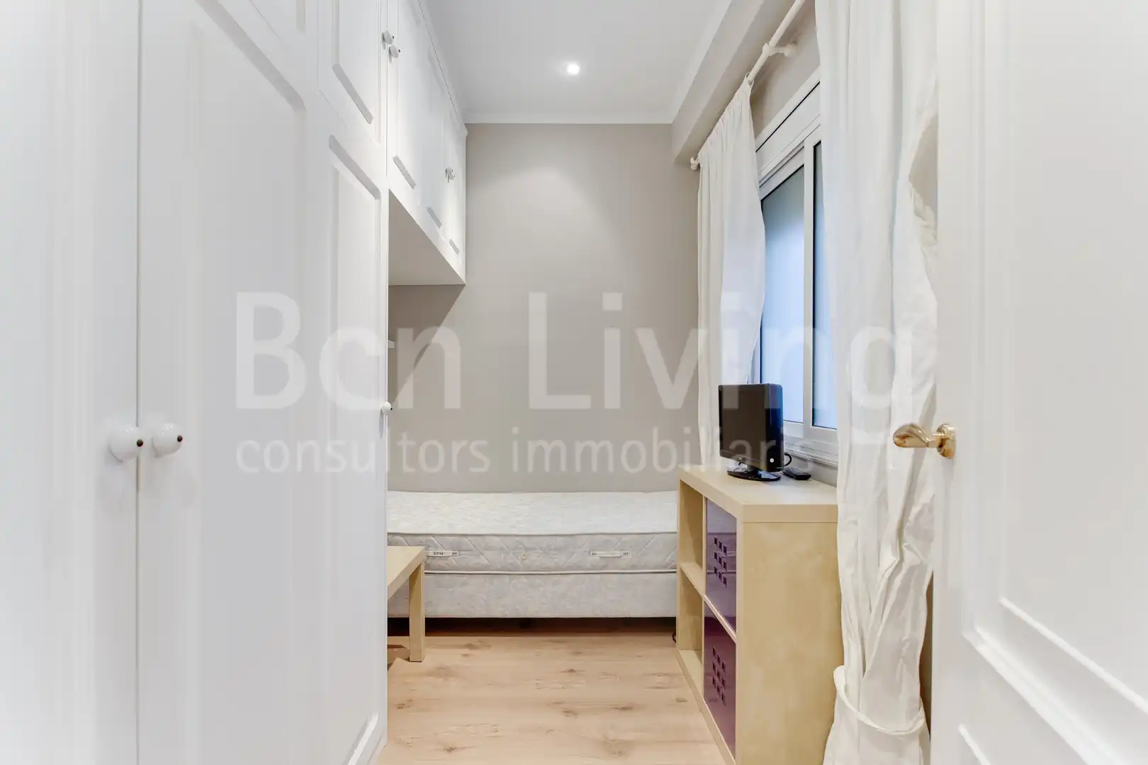 Flat for rent in Carrer de Josep Irla i Bosch, 6, Barri de les Corts