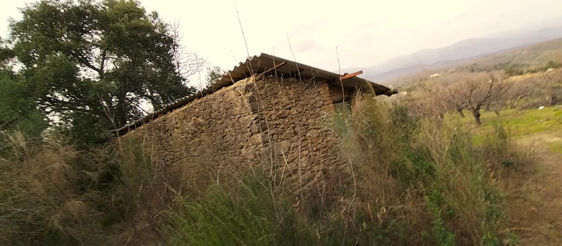 Vista exterior de Terreno en venta en Collado de la Vera