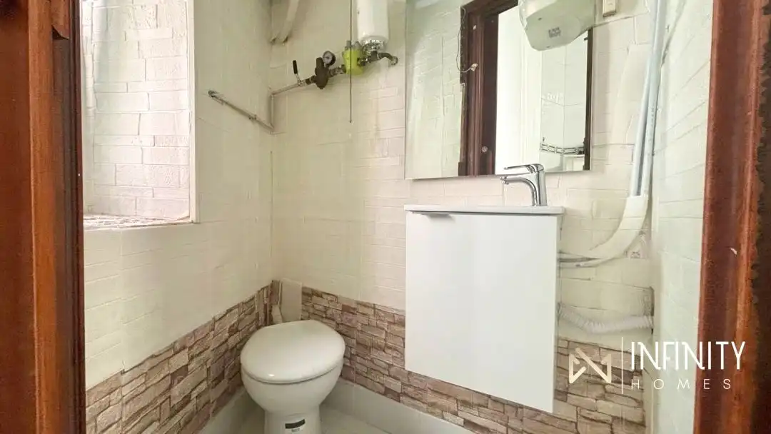 Flat with terrace to rent in Barrenkale, imagen 11