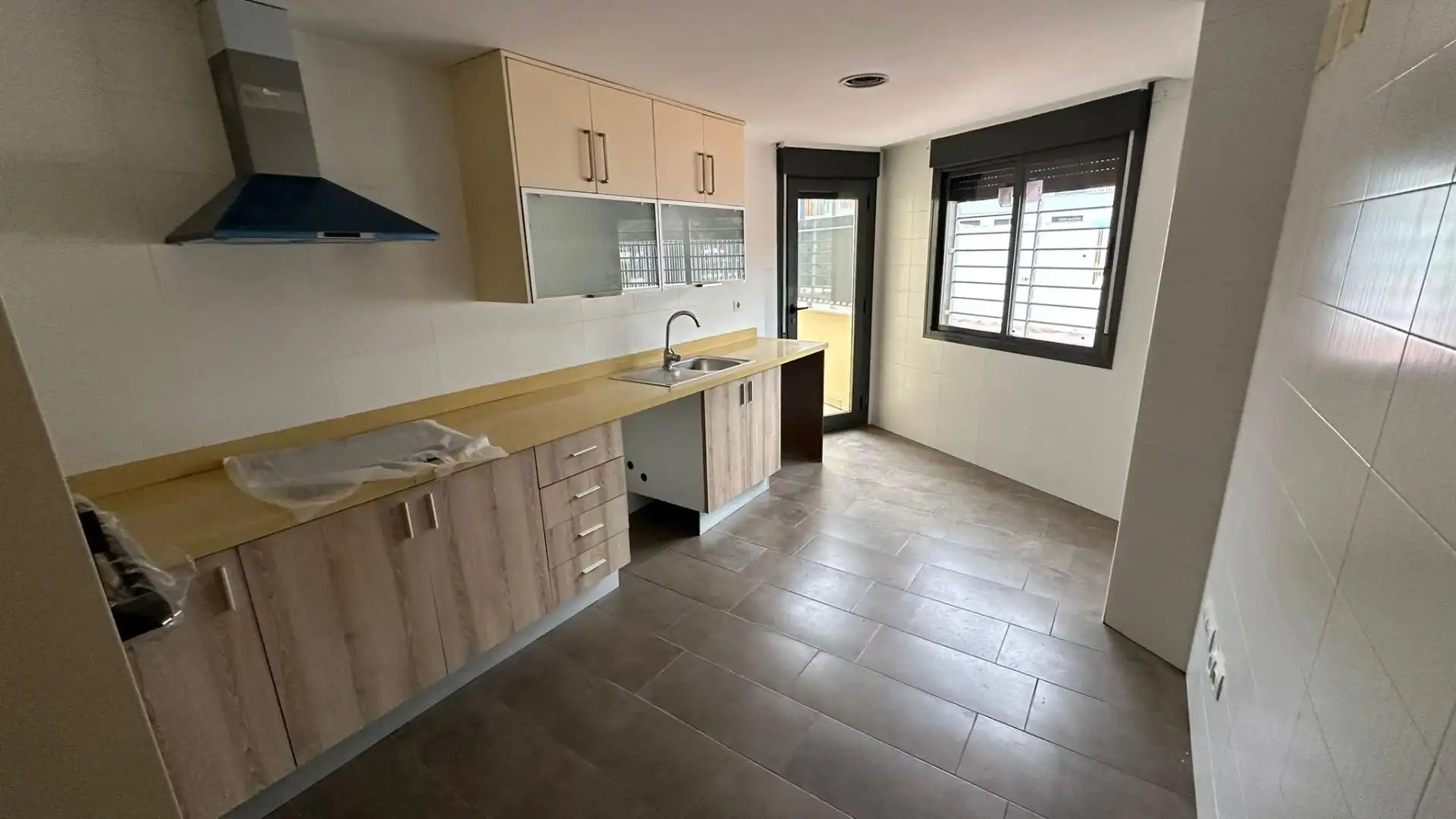 Terraced house with pool for sale in CARLOS FABRA ANDRES, imagen 3