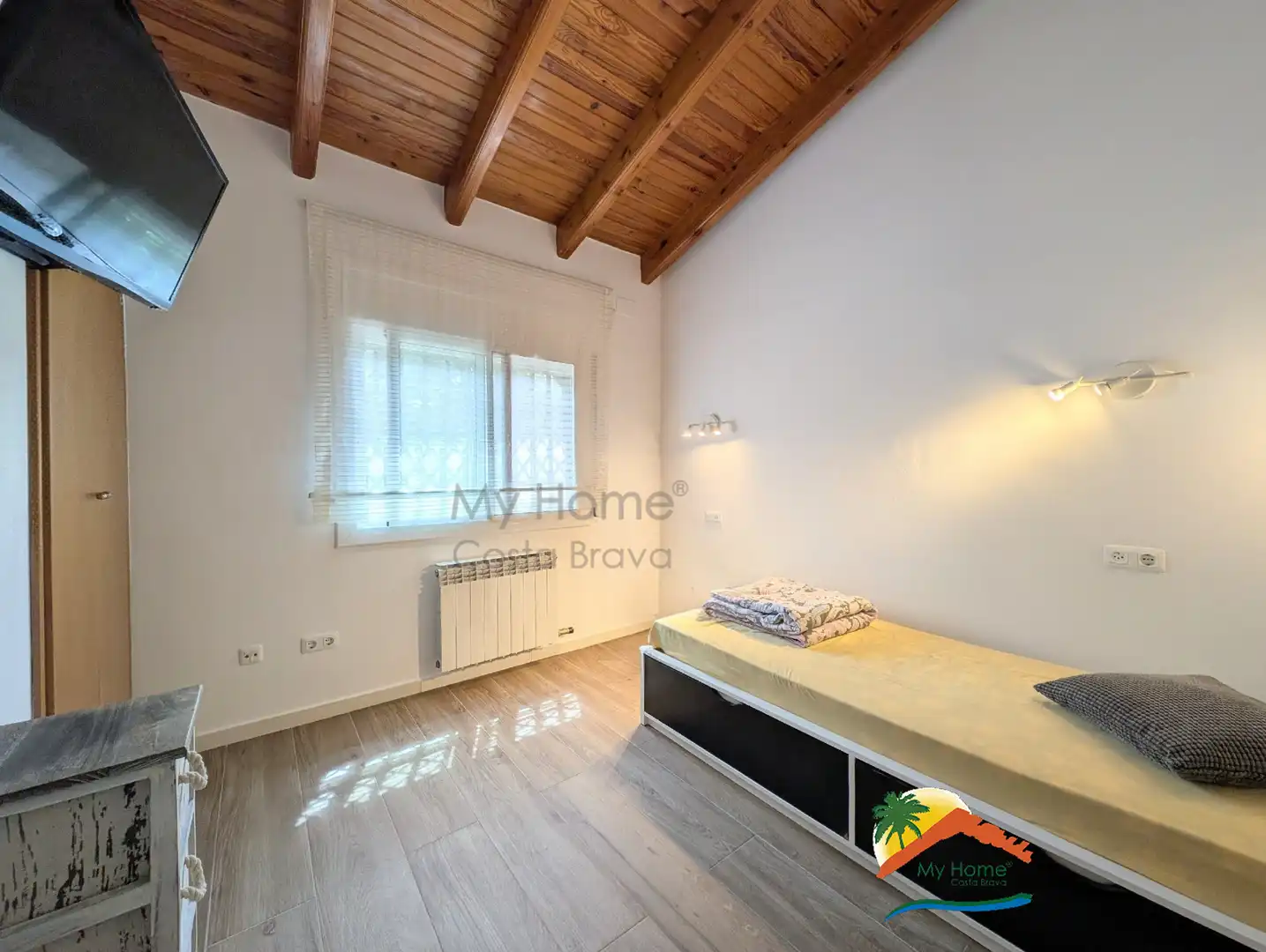 Sala d'estar de Casa o xalet en venda en Vidreres amb Calefacció, Jardí privat i Terrassa