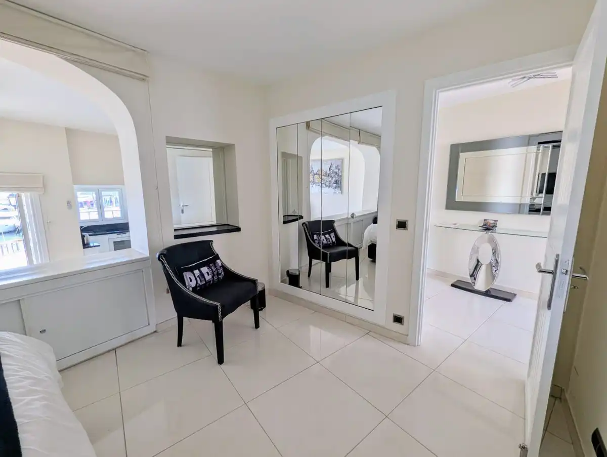 Baño de Ático en venta en Marbella con Aire acondicionado, Amueblado y Piscina comunitaria