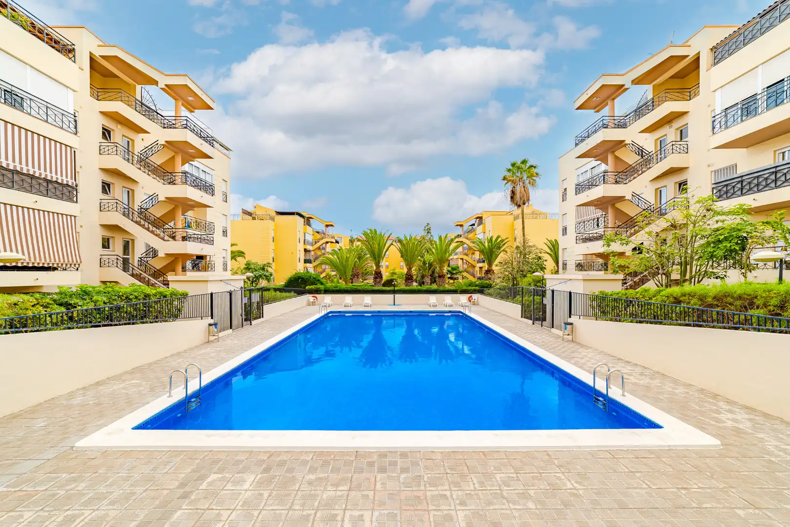 Piscina de Àtic en venda en Arona amb Aire condicionat, Terrassa i Traster
