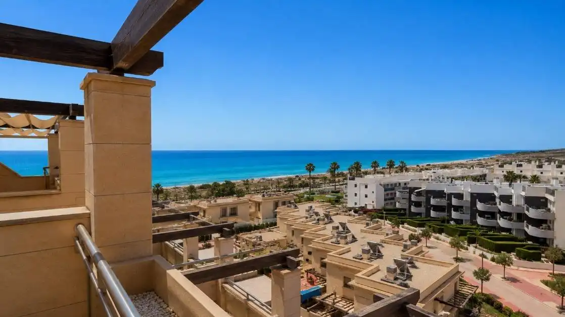 Terraza de Apartamento en venta en Elche / Elx con Aire acondicionado, Jardín privado y Terraza