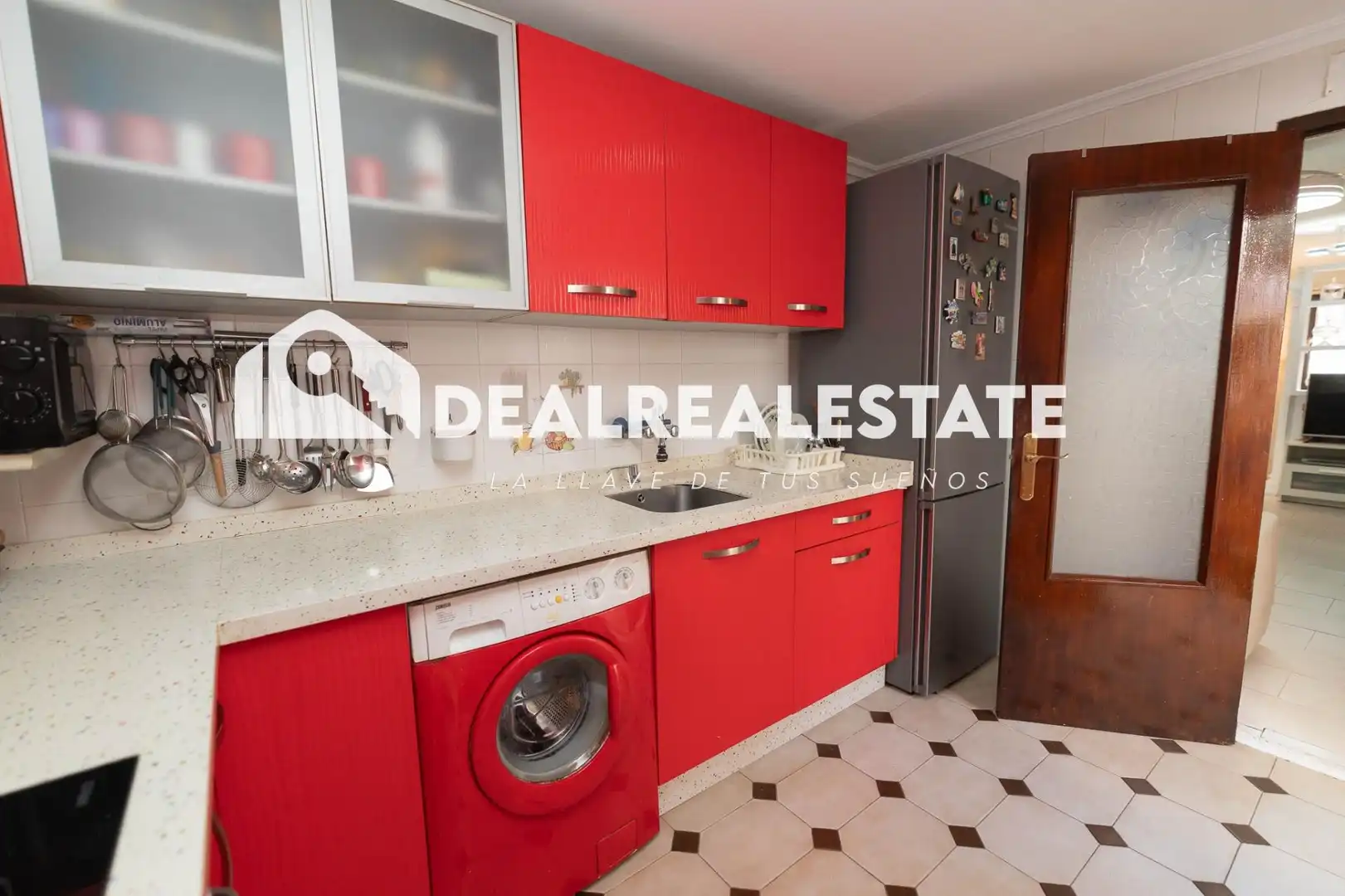 Kitchen of Houses for sale in Sevilla  with Air Conditioner and Terrace