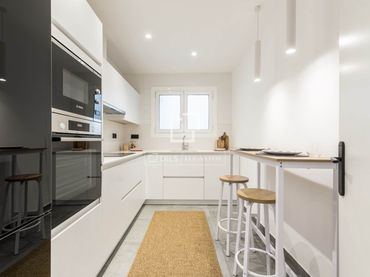 Piso con ascensor en venta en Eixample