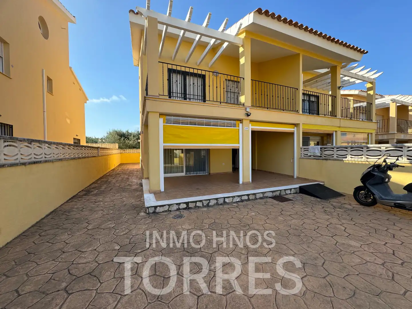 Reihenhaus mit Terrasse zum Verkauf in Camí de Cervera