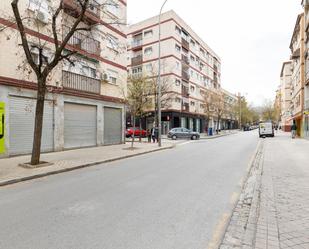 Exterior view of Premises for sale in  Granada Capital