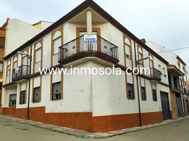 Casa amb balcó en venda a Calle Veracruz