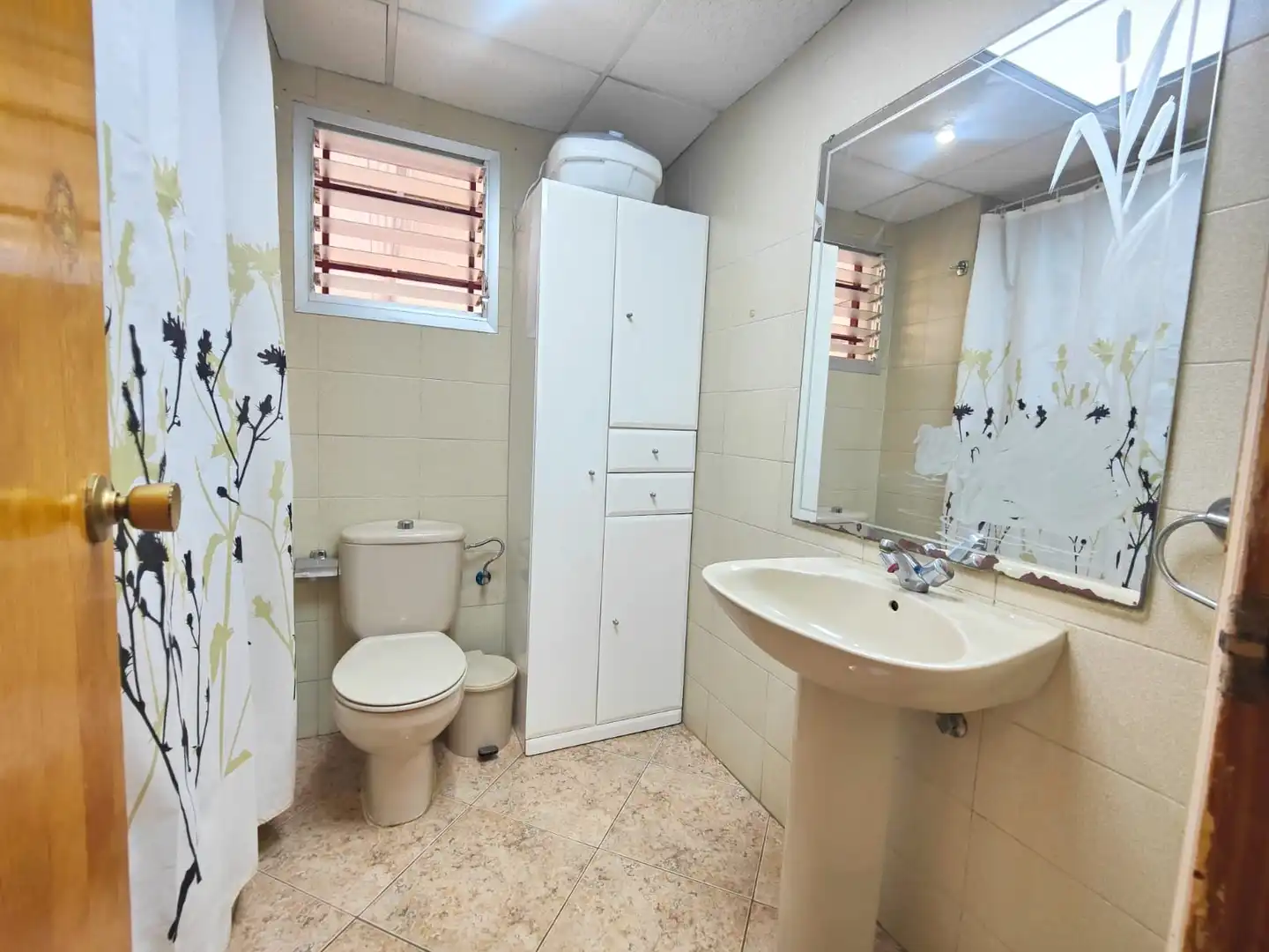 Baño de Planta baja en venta en Arona con Jardín privado, Terraza y Amueblado