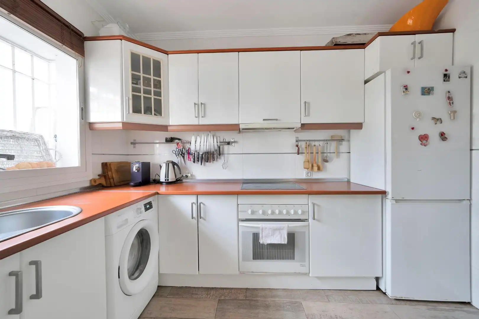 Cocina de Casa adosada en venta en Marbella con Aire acondicionado, Terraza y Trastero
