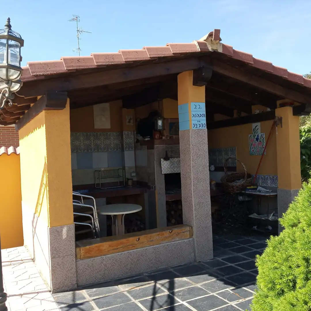 Casa o chalet en venta en Buenavista con Calefacción, Jardín privado y Parquet