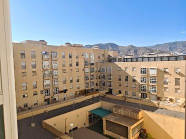 Appartamento con balcone in vendita a Calle Sierra de Guadarrama