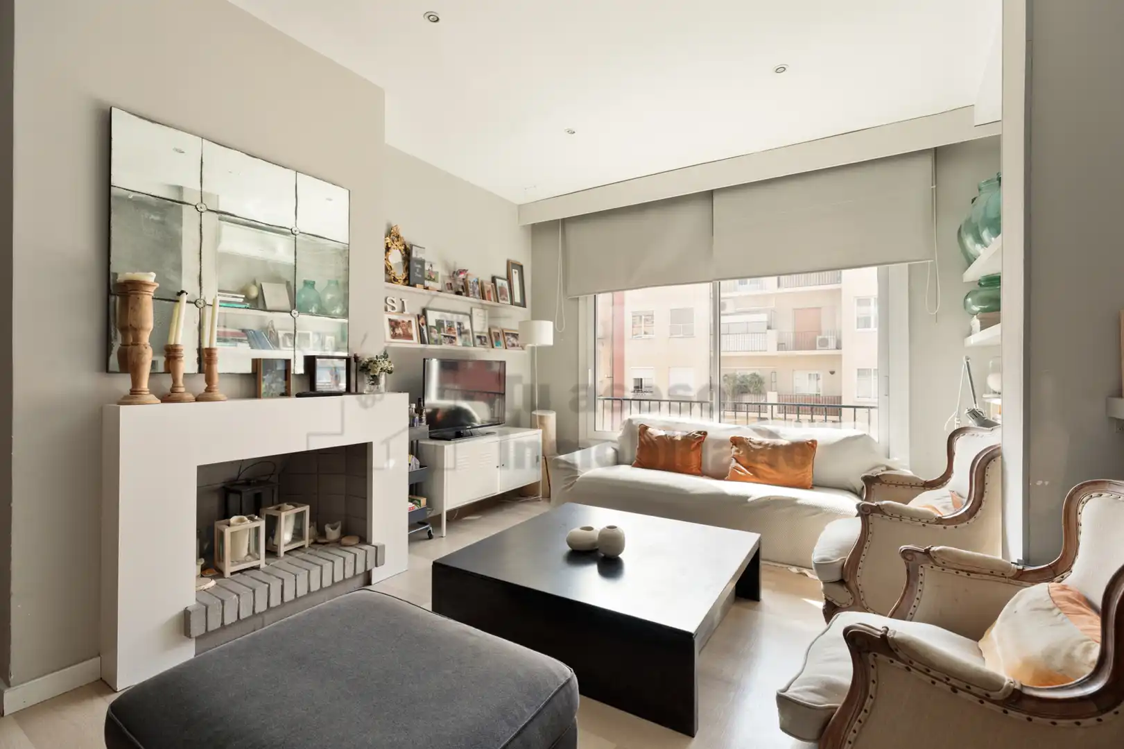 Sala de estar de Piso en venta en Barcelona con Aire acondicionado, Calefacción y Parquet