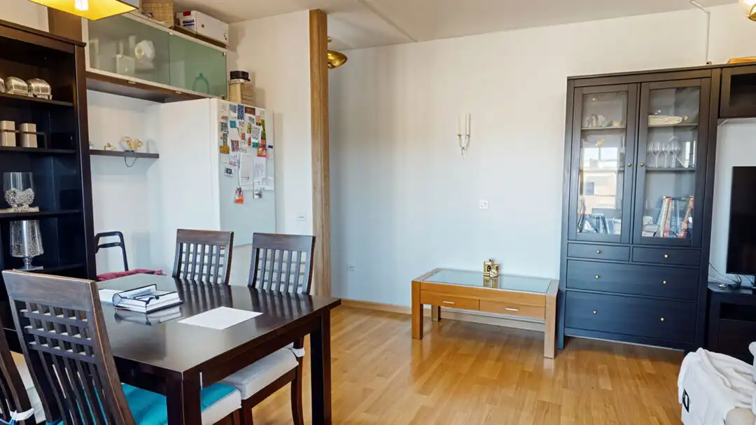 Piso en venta en Tres Olivos - Valverde