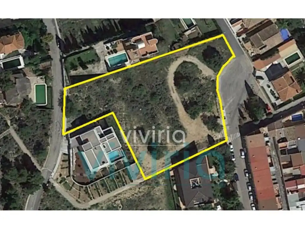 Terreny residencial en venda a Carrer el Garbí 4