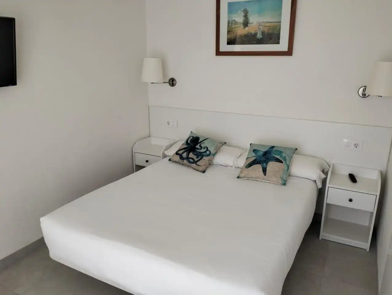 Bedroom of Flat for rent in Almuñécar  with Air Conditioner, Terrace and Furnished