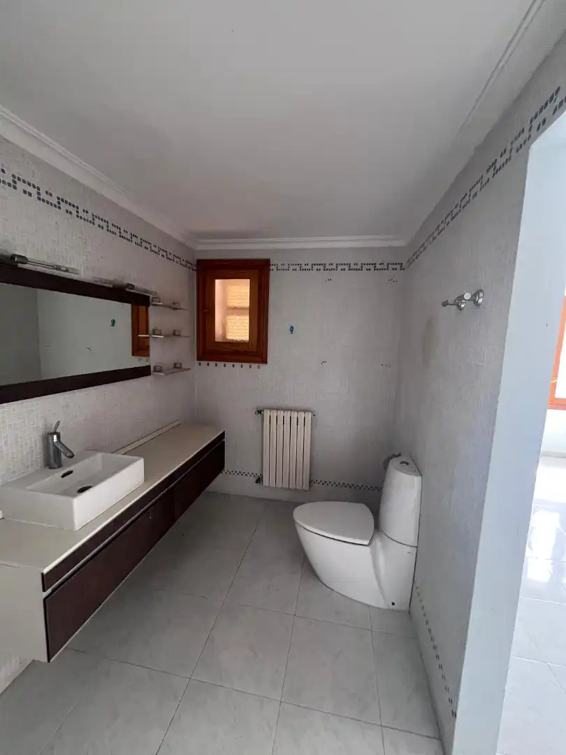 Baño de Casa adosada en venta en Capdepera con Jardín privado, Trastero y Balcón