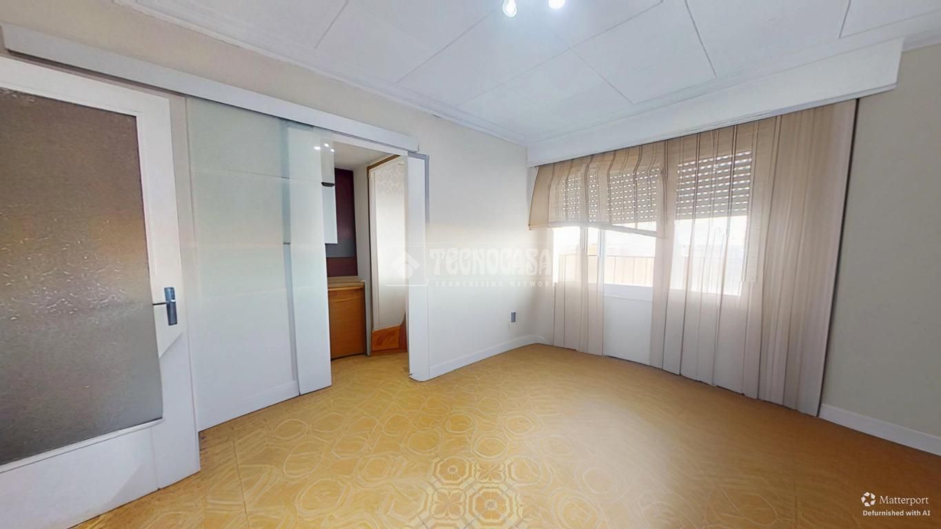 Bedroom of Flat for sale in Sabadell