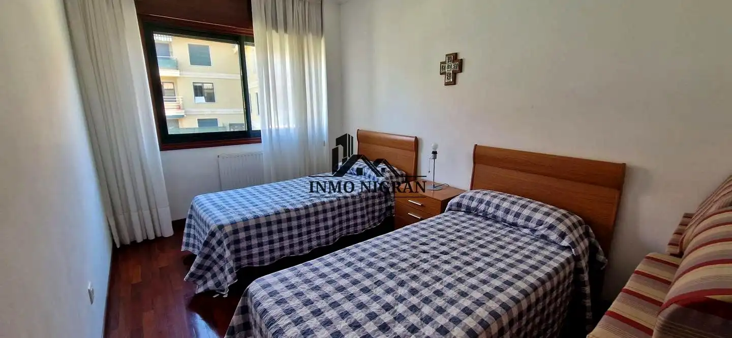 Schlafzimmer von Wohnung zur Miete in Nigrán mit Terrasse und Möbliert