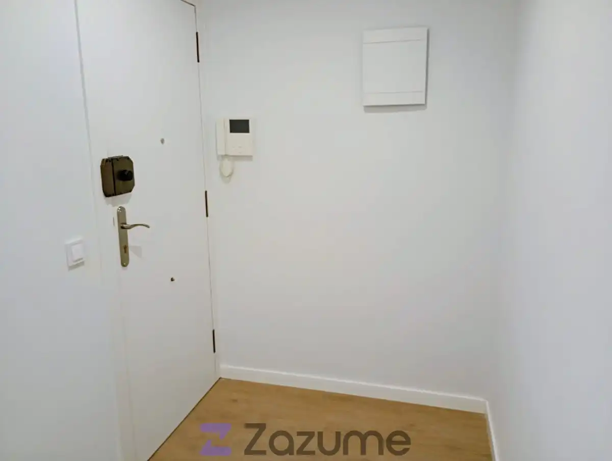 Wohnung zur Miete in Barcelona mit Klimaanlage, Heizung und Parkett