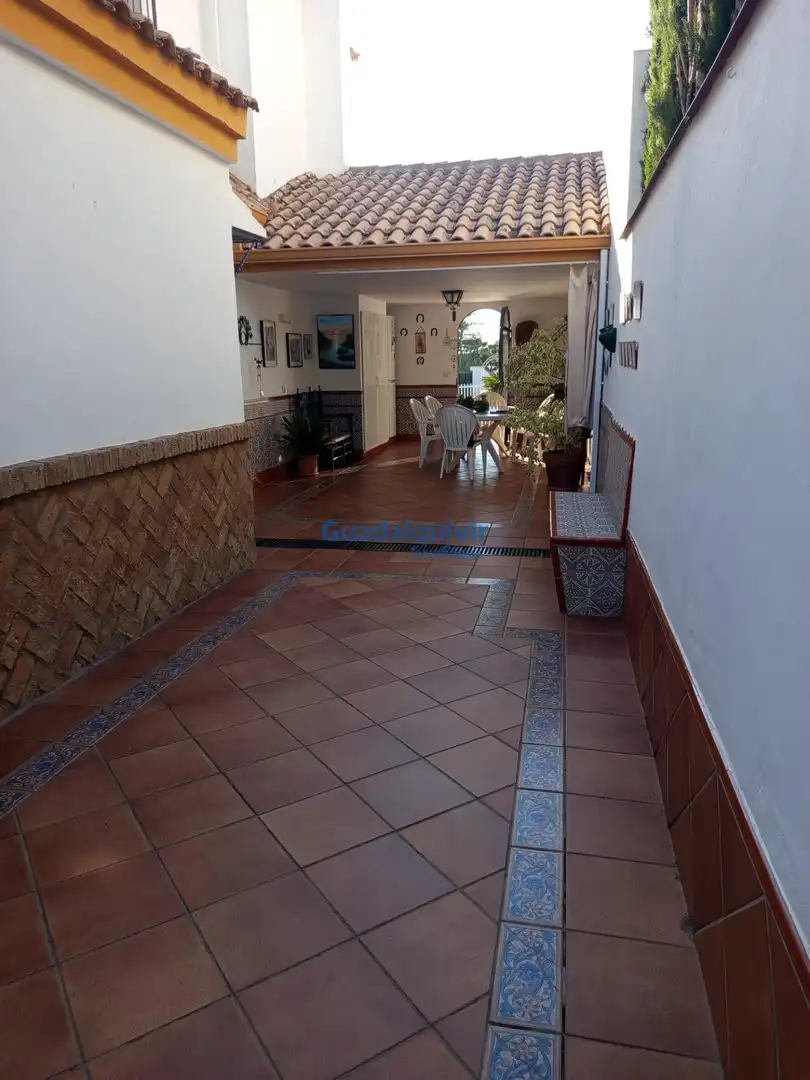 Chalet con piscina en venta en Cerros de Montequinto, imagen 30