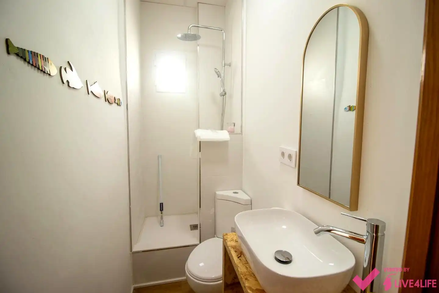 Bathroom of Flat for rent in Godella  with Furnished