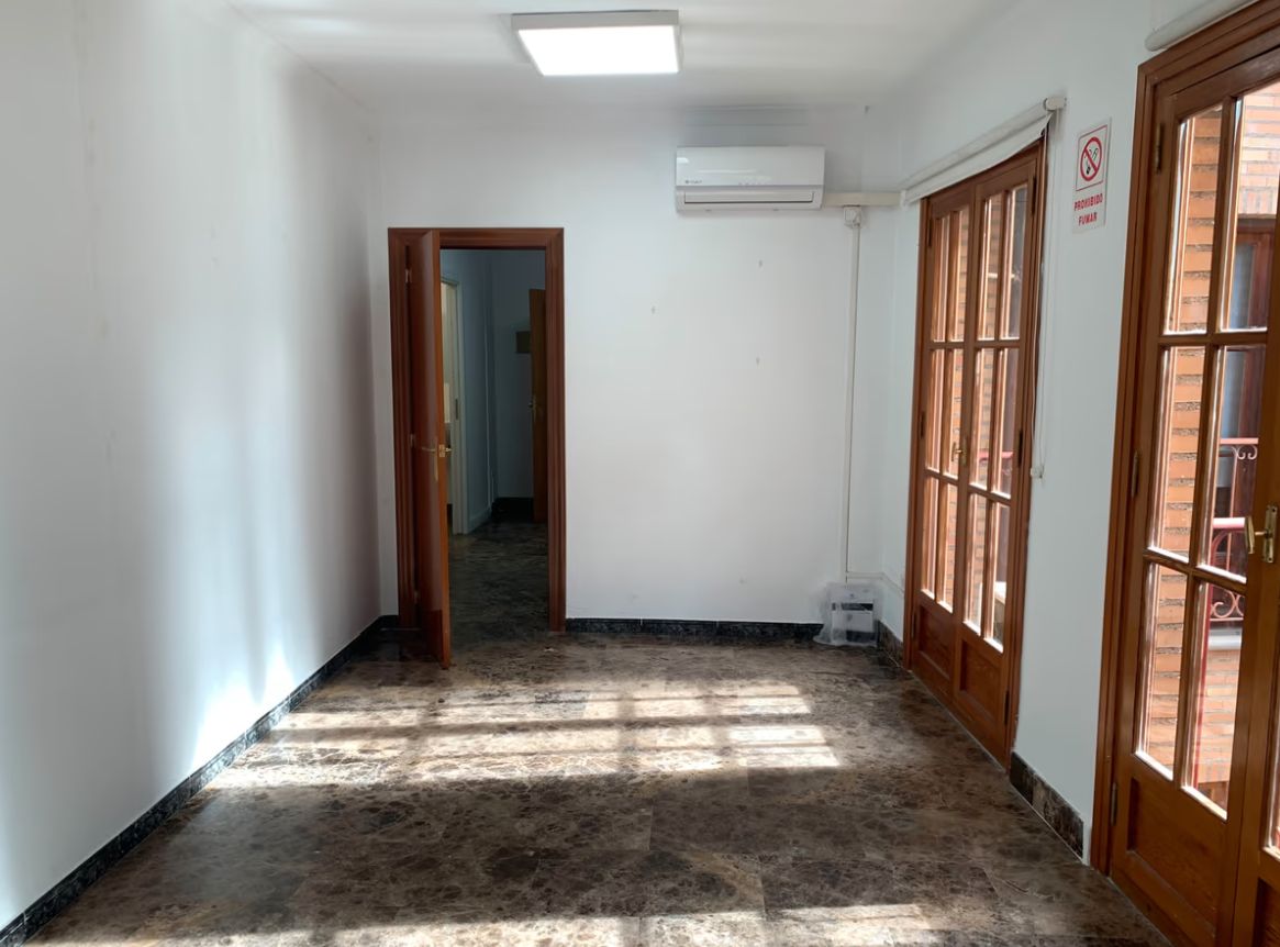 Büro miete in  Murcia Capital mit Klimaanlage