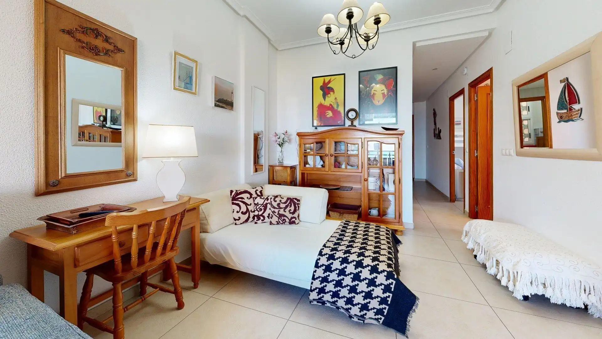 Sala d'estar de Apartament de lloguer en Elche / Elx amb Calefacció, Jardí privat i Terrassa