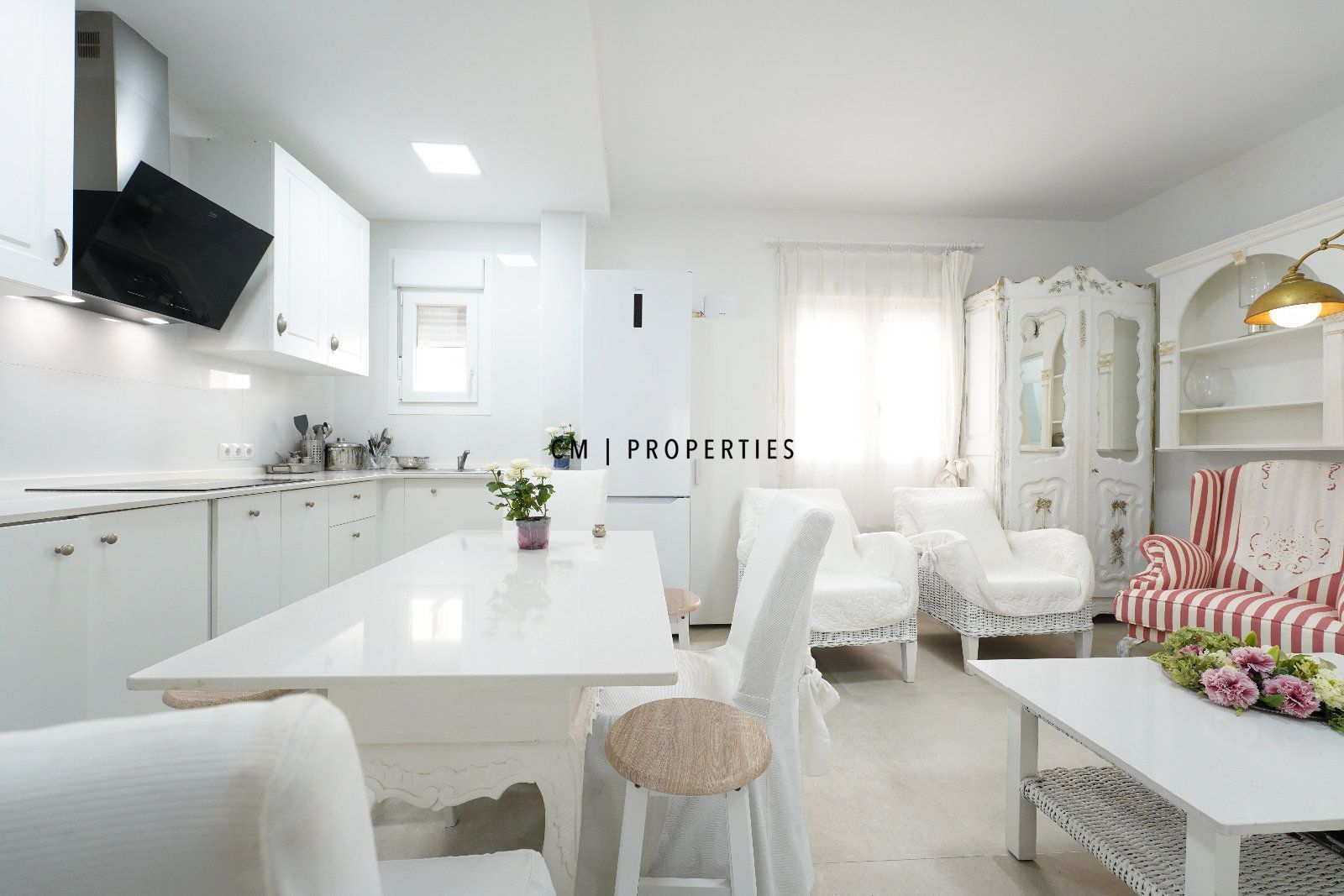 Cocina de Piso en venta en  Valencia Capital con Aire acondicionado