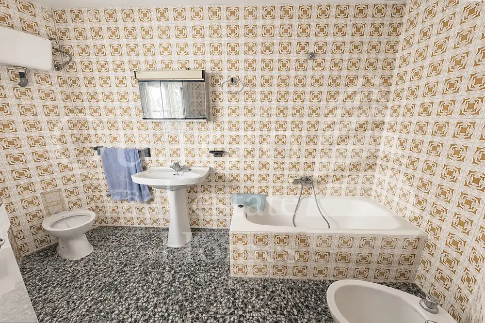 Baño de Casa o chalet en venta en Millares con Calefacción, Terraza y Trastero