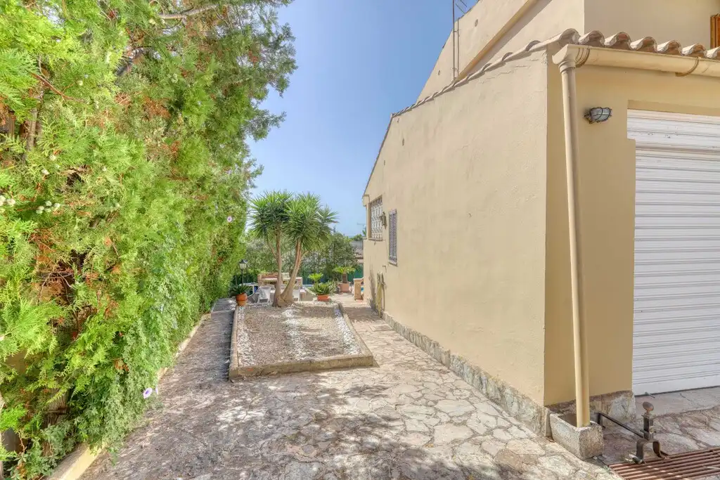 Garden of Houses for sale in Calvià  with Air Conditioner, Private garden and Terrace