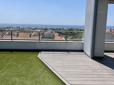 Appartamento con ascensore in affitto a Calle josep irla 10 10