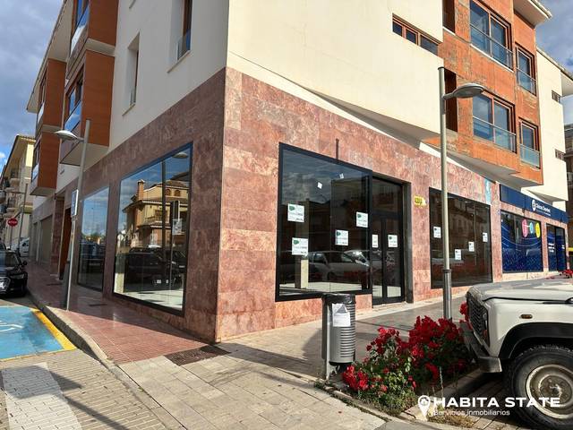 Local comercial en Alquiler en Calle Doctor Miguel Servet, 19 en Huércal-Overa