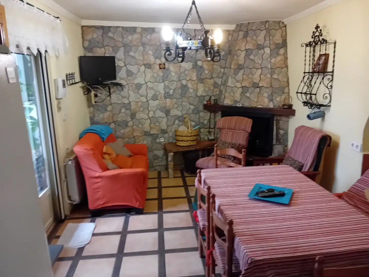Wohnzimmer von Country house zum Verkauf in Viso del Marqués mit Heizung, Terrasse und Abstellraum