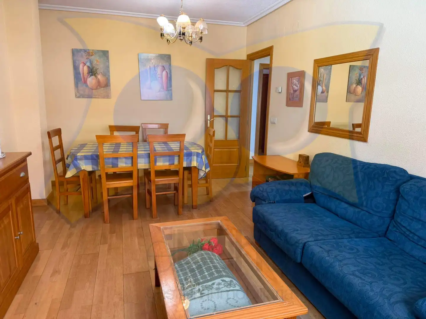 Dining room of Flat for rent in Salamanca  with Heating, Furnished and Oven