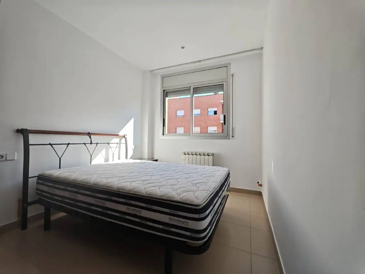 Dormitori de Pis en venda en Blanes amb Calefacció i Terrassa