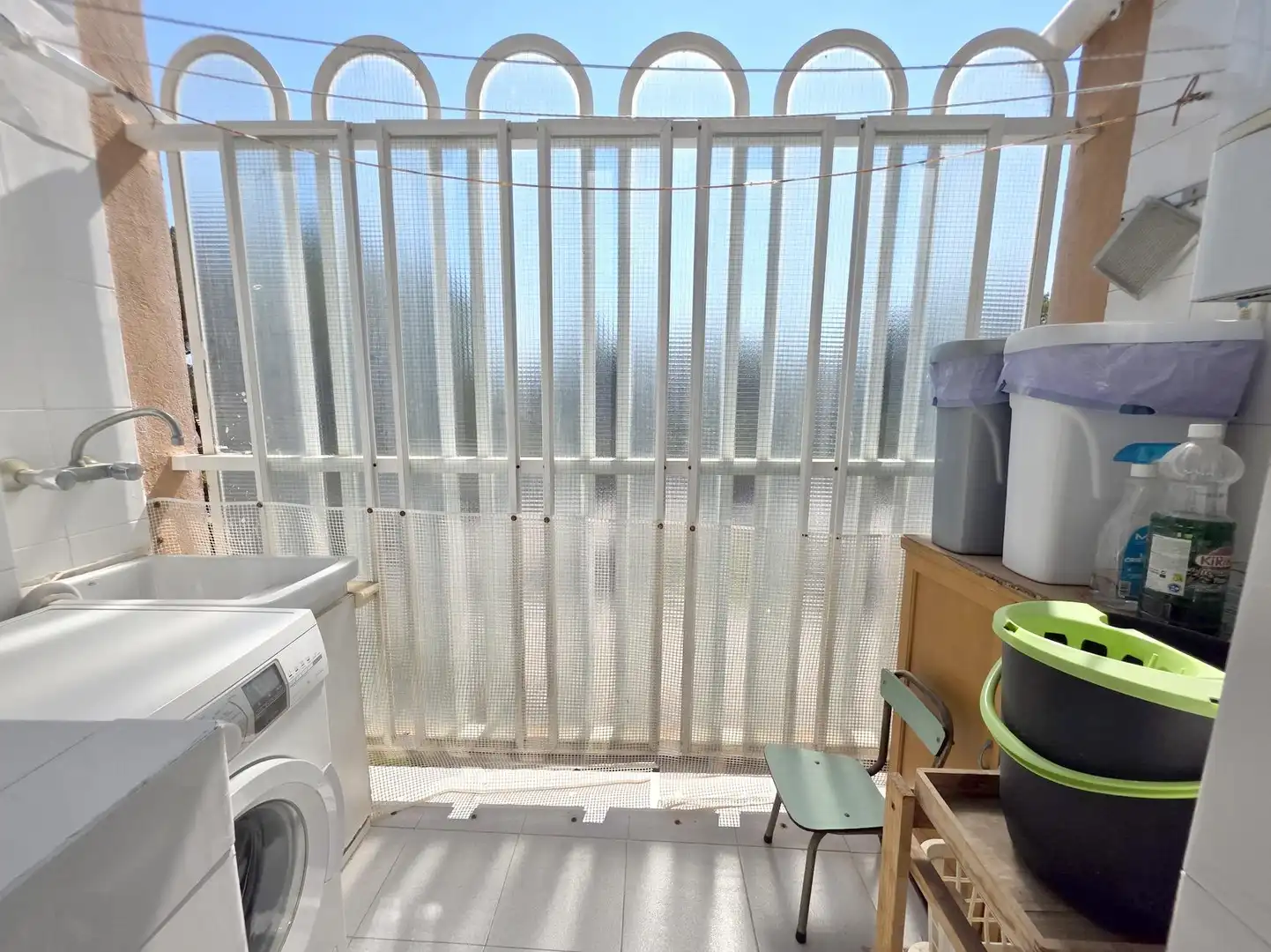 Terraza de Piso en venta en Castellón de la Plana / Castelló de la Plana con Calefacción, Jardín privado y Trastero