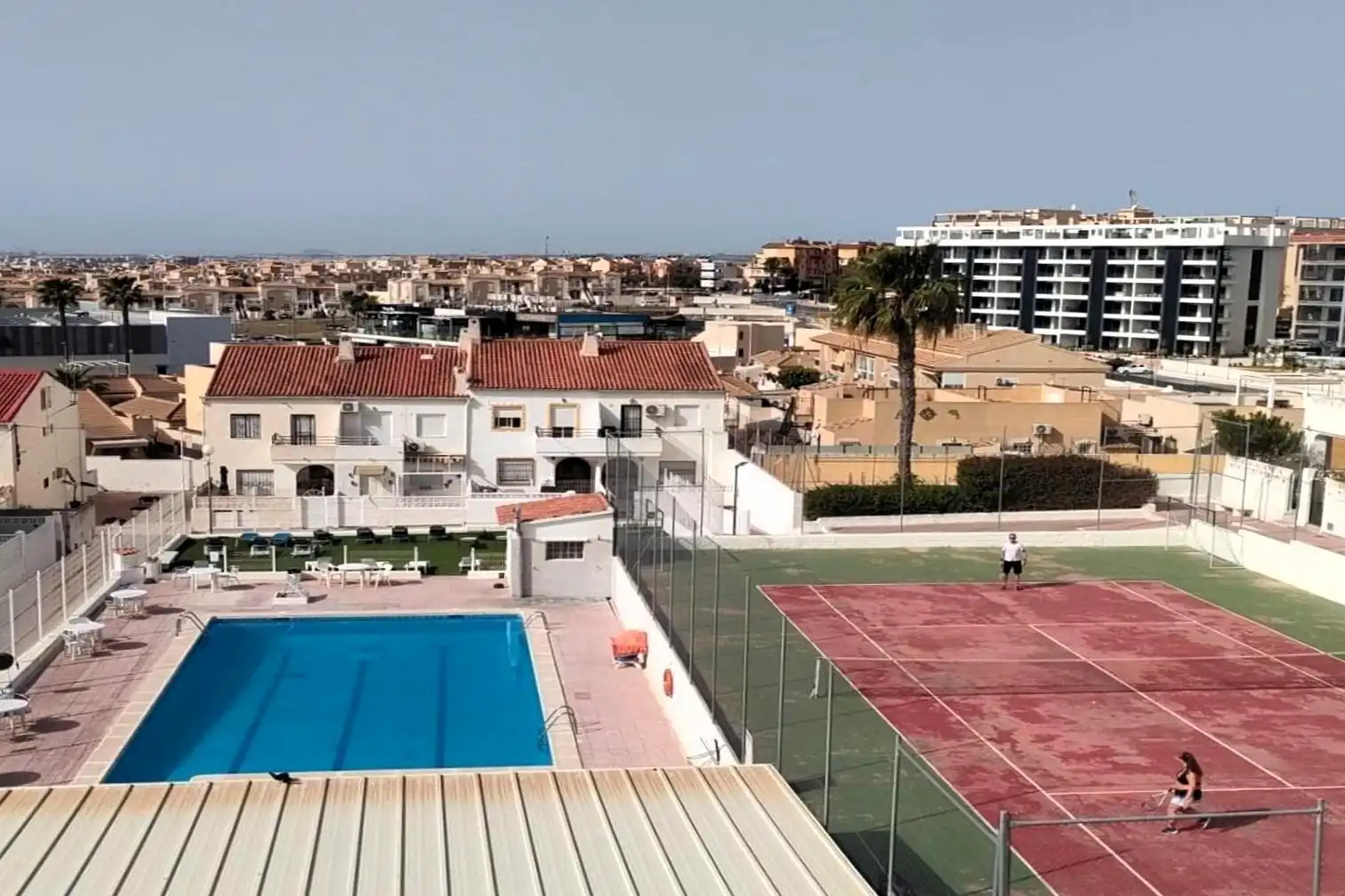 Piscina de Casa adosada en venda en Torrevieja amb Aire condicionat, Calefacció i Terrassa