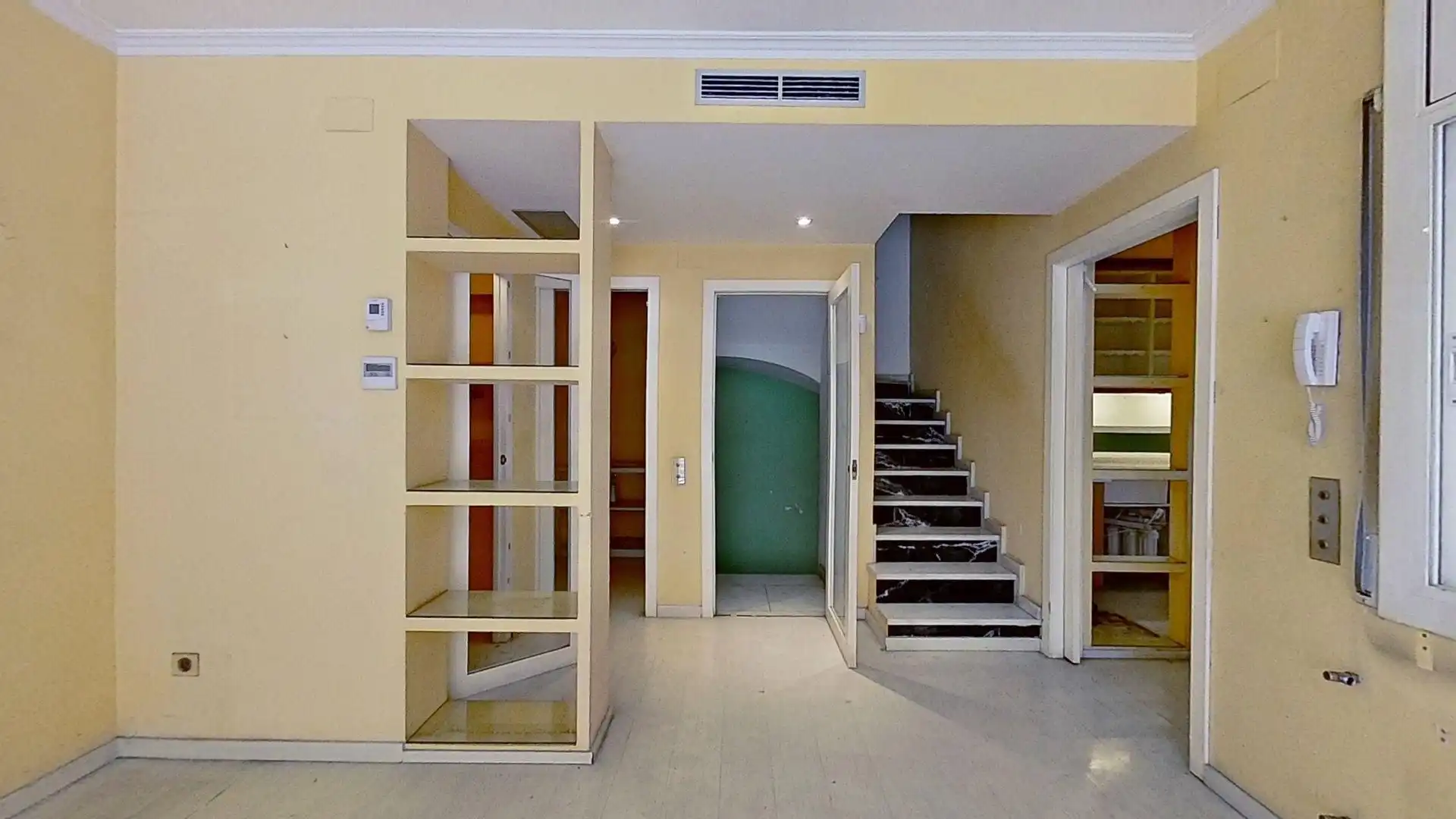Einfamilien-Reihenhaus zum Verkauf in El Prat de Llobregat mit Privatgarten und Terrasse