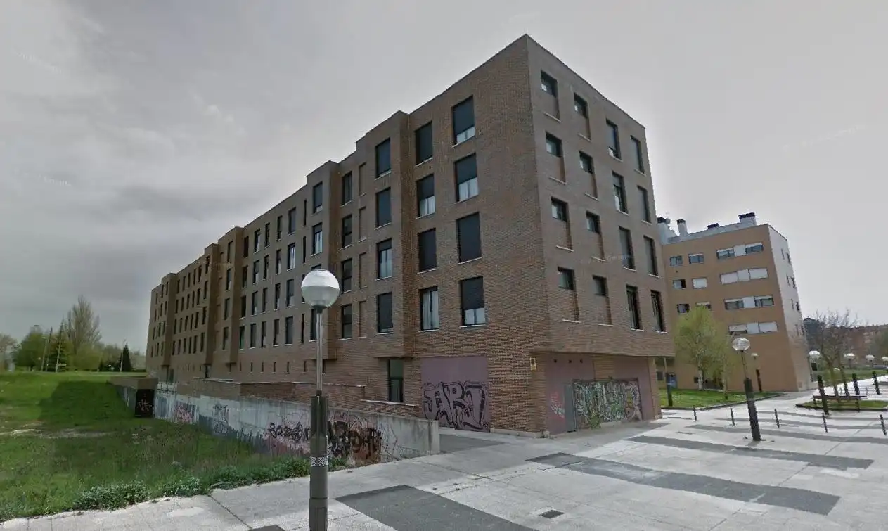 Vista exterior de Garatge en venda en Vitoria - Gasteiz