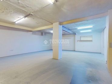 Local comercial en venda a Centre - Eixample – Can Llobet