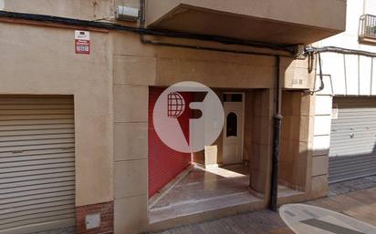 Vista exterior de Local en venda en Terrassa amb Aire condicionat i Calefacció