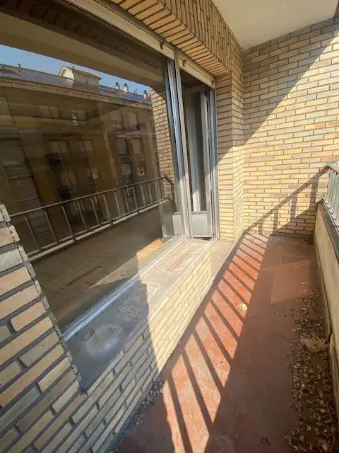 Terraza de Piso en venta en Oviedo  con Calefacción, Terraza y Trastero