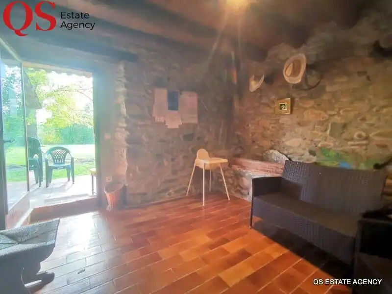 Finca rústica en venta en La Cellera de Ter con Aire acondicionado, Calefacción y Jardín privado