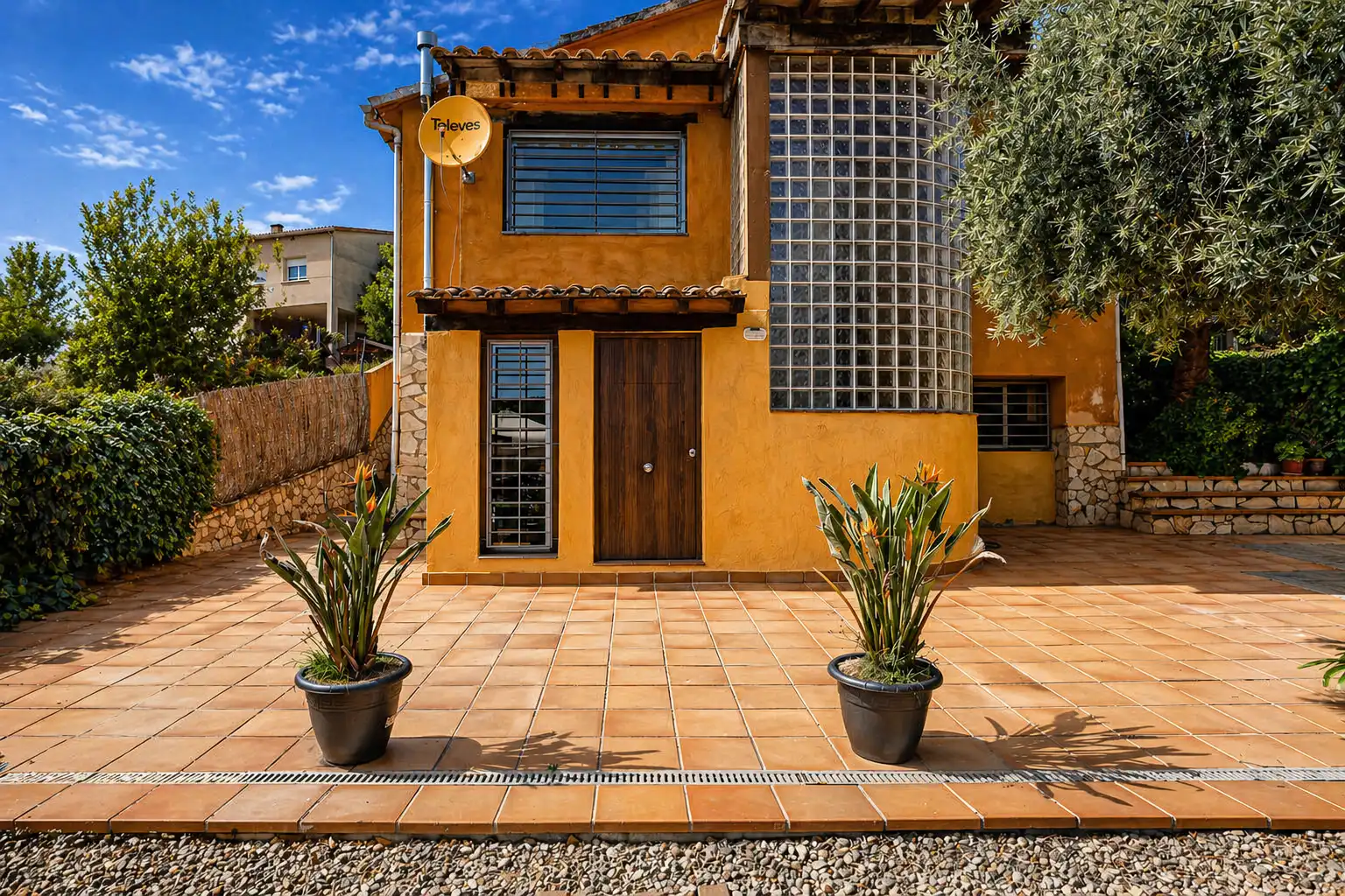 Vista exterior de Casa o xalet en venda en Tordera amb Aire condicionat, Calefacció i Jardí privat